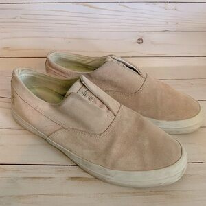 HUF “Dylan” in pink suede. Size 10